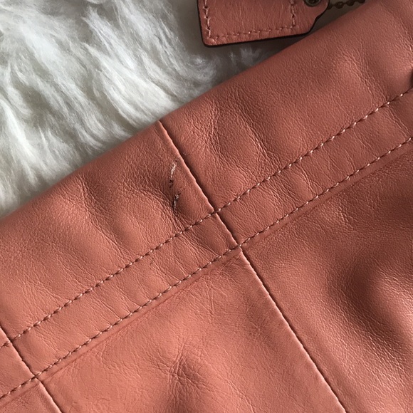 Vintage Coach magnetic clasp clutch - Picture 7 of 10